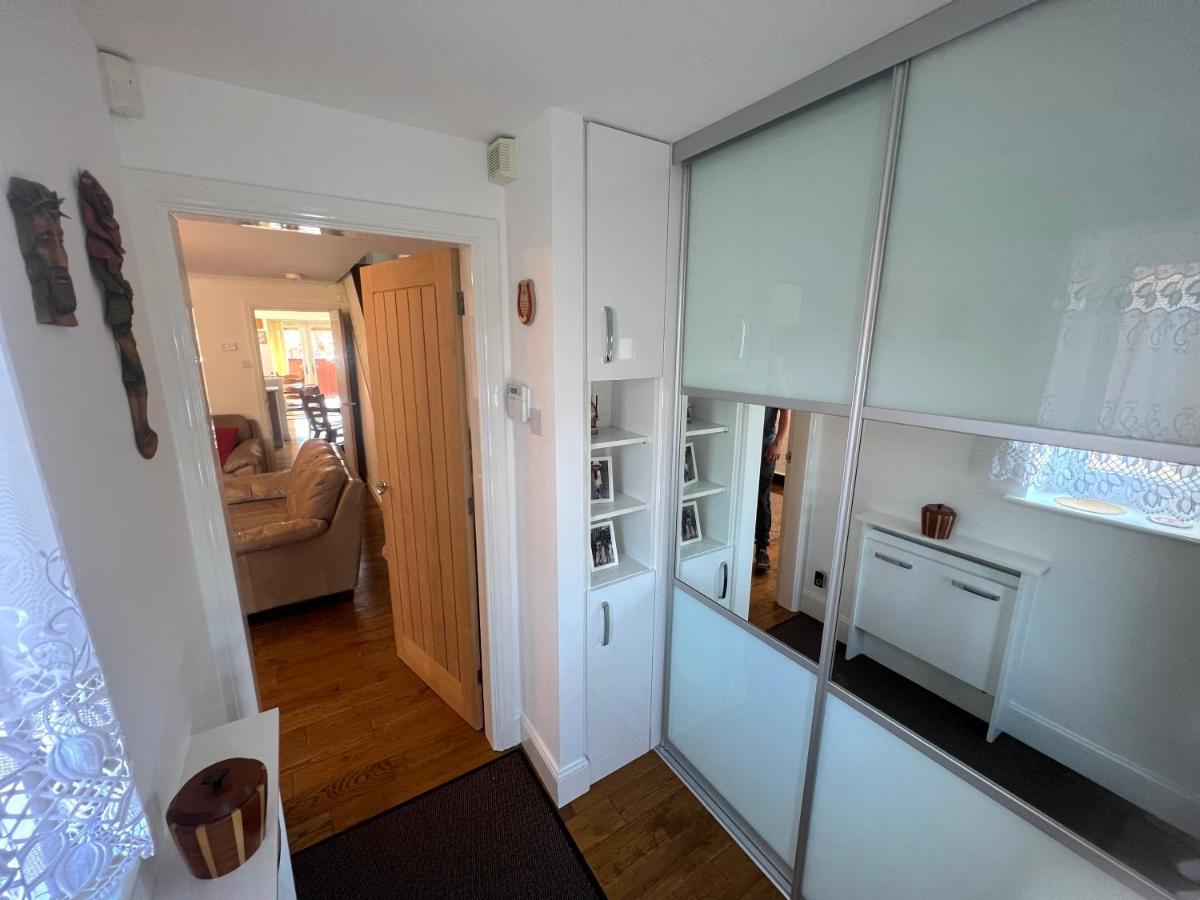 Simply Stunning 2 Bedroom Home With Parking Space Nottingham Exteriér fotografie