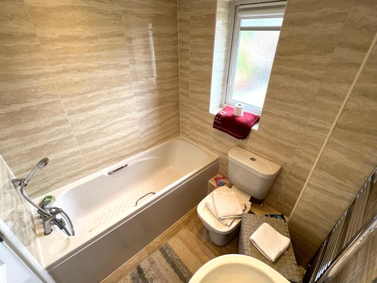 Simply Stunning 2 Bedroom Home With Parking Space Nottingham Exteriér fotografie