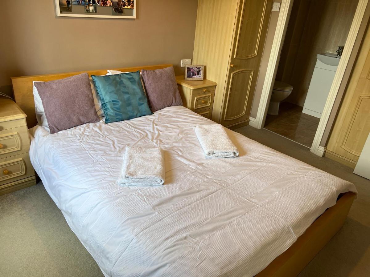 Simply Stunning 2 Bedroom Home With Parking Space Nottingham Exteriér fotografie